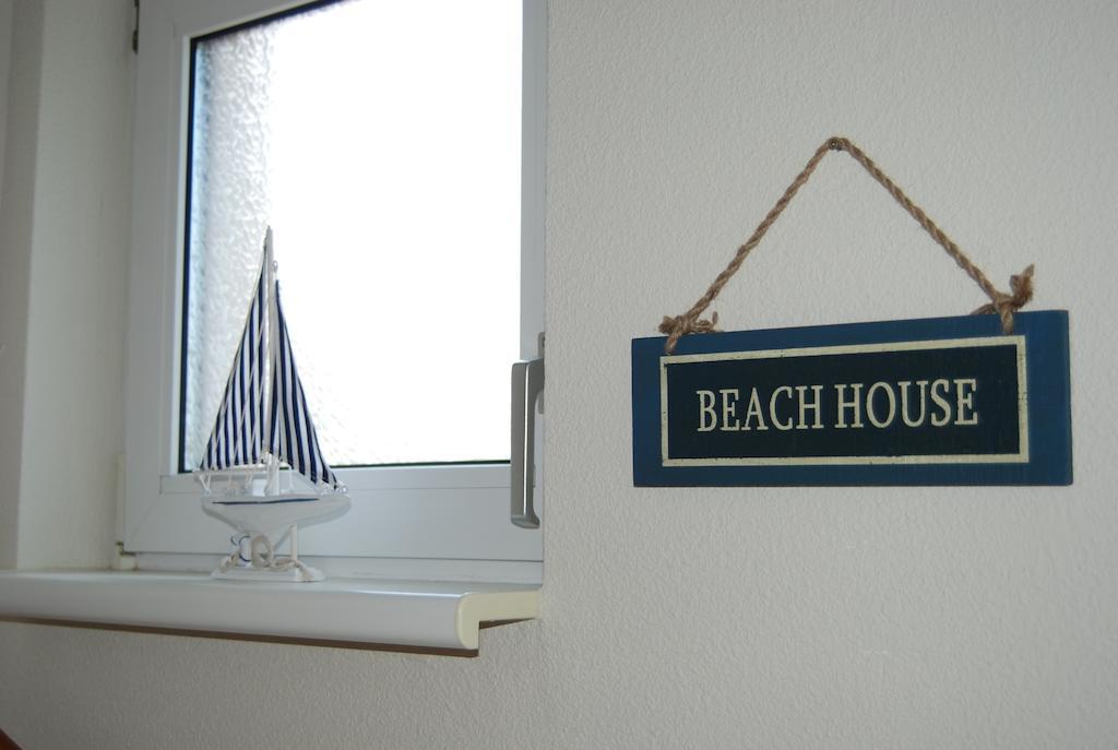 Beachhouse Tossens Room photo