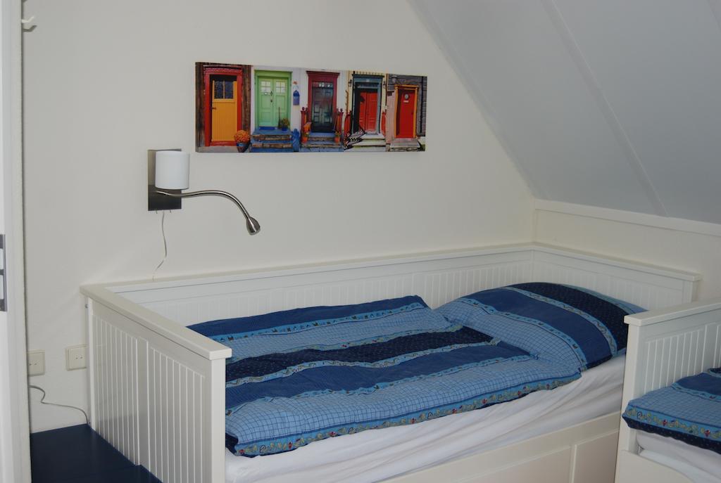 Beachhouse Tossens Room photo